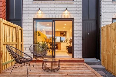 Photo of property in 2/80 Milton Street, Somerfield, Christchurch, 8024