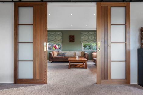 Photo of property in 31 Bayvista Close, Welcome Bay, Tauranga, 3112