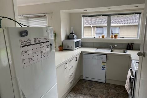 Photo of property in 13 Wilkinson Way, Browns Bay, Auckland, 0630