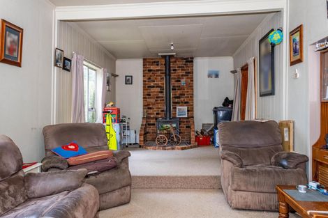 Photo of property in 35 Leonard Street, Waimate, 7924