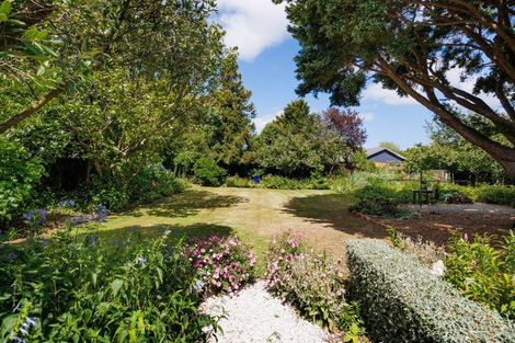 Photo of property in 208 Cambridge Avenue, Ashhurst, 4810