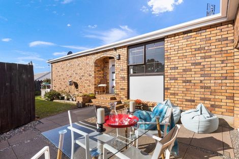 Photo of property in 6a Lucy Foster Lane, Red Beach, 0932