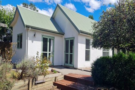Photo of property in 63 Centennial Avenue, Arrowtown, 9302