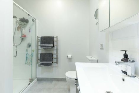 Photo of property in 3 William Stratton Lane, Hobsonville, Auckland, 0616