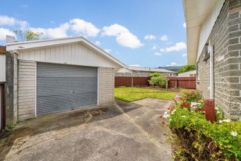 Photo of property in 12 Snell Grove, Clouston Park, Upper Hutt, 5018