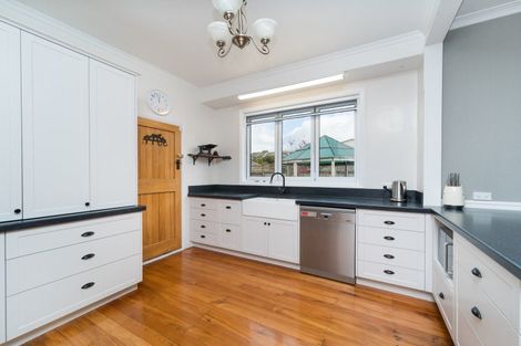 Photo of property in 100 West Street, Feilding, 4702
