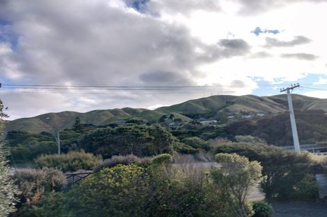 Photo of property in 1 Gray Street, Pukerua Bay, 5026