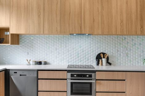 Photo of property in 13 Aituaa Road, Pukekohe, 2120