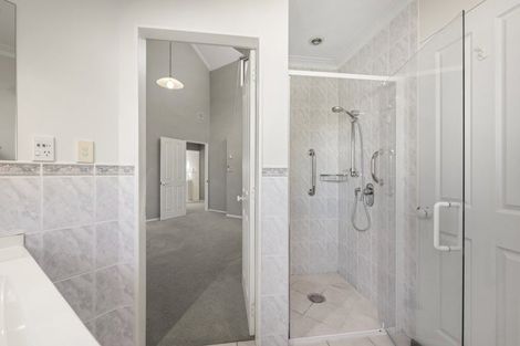 Photo of property in 2 Lawbrooke Lane, Te Awamutu, 3875