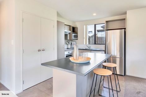 Photo of property in 33 Cityview Place, Massey, Auckland, 0614