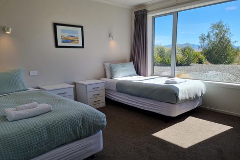 Photo of property in 22 Mistake Drive, Lake Tekapo, 7999