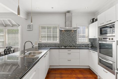 Photo of property in 16 Linwood Avenue, Mount Albert, Auckland, 1025