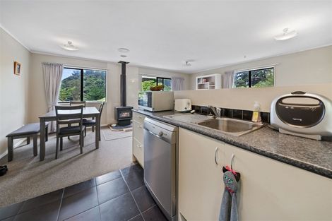 Photo of property in 25 Postgate Drive, Whitby, Porirua, 5024
