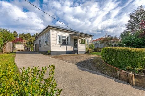 Photo of property in 135 Hautapu Street, Taihape, 4720
