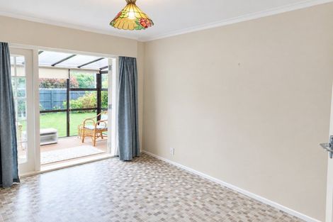 Photo of property in 1 Craig Grove, Elderslea, Upper Hutt, 5018