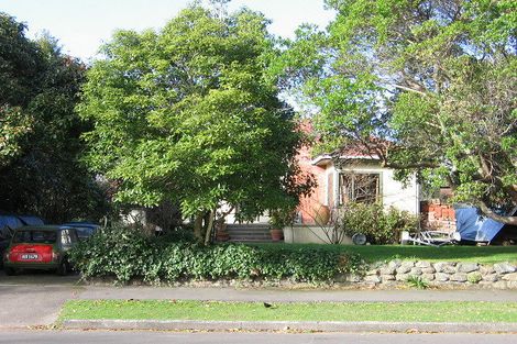 Photo of property in 5 Montgomery Terrace, Hokowhitu, Palmerston North, 4410