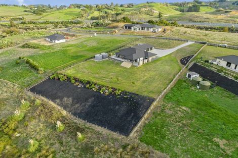 Photo of property in 11 Crickett Lane, Pokeno, 2471