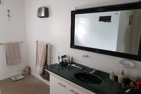 Photo of property in 69 Carlton Avenue, Tawhero, Whanganui, 4501