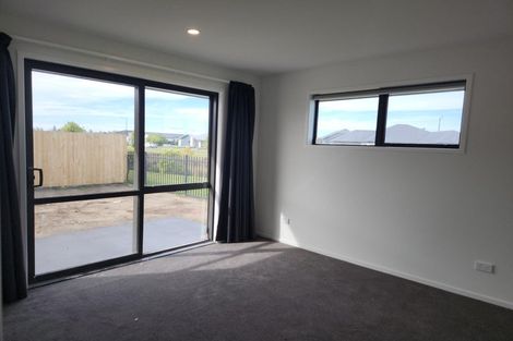 Photo of property in 43 Ellesmere Street, Marshland, Christchurch, 8083