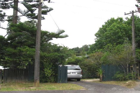 Photo of property in 41 Saffron Street, Birkdale, Auckland, 0626