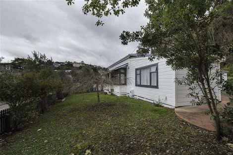 Photo of property in 10 Coote Road, Bluff Hill, Napier, 4110