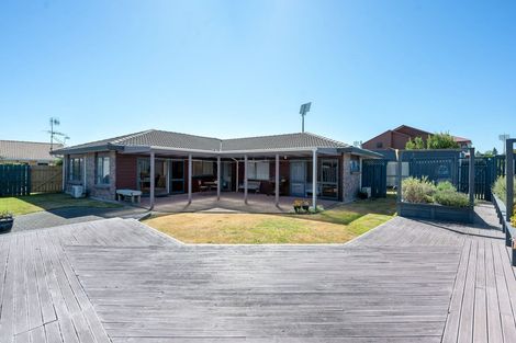 Photo of property in 35 Carter Drive, Pomare, Rotorua, 3015