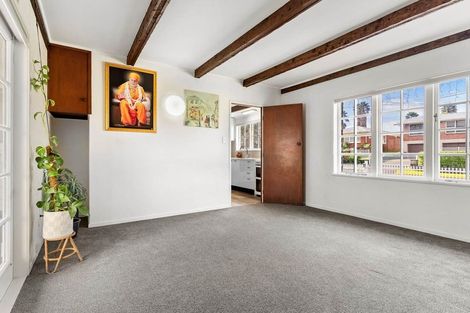 Photo of property in 21 Snell Avenue, Papakura, 2110