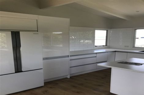 Photo of property in 21 Craig Road, Maraetai, Auckland, 2018