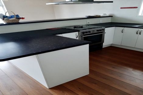 Photo of property in 90 Jamaica Drive, Grenada North, Wellington, 5028