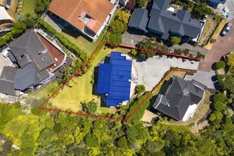 Photo of property in 13 Asbury Crescent, Campbells Bay, Auckland, 0630