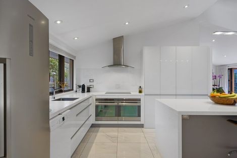 Photo of property in 251 Wairakei Road, Bryndwr, Christchurch, 8053