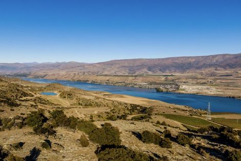 Photo of property in 191 Lakefront Terrace, Northburn, Cromwell, 9383