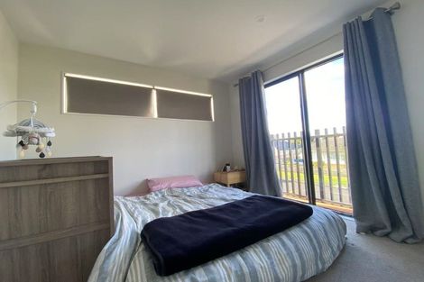 Photo of property in 4a Roby Street, Te Atatu Peninsula, Auckland, 0610