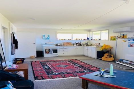 Photo of property in 46 Hawkhurst Road, Lyttelton, 8082