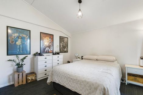 Photo of property in 48 Chaucer Street, Leamington, Cambridge, 3432