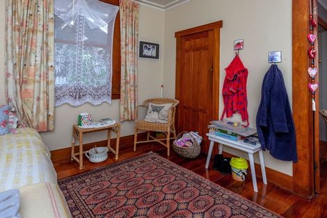 Photo of property in 2 Aputa Avenue, Te Puru, Thames, 3575