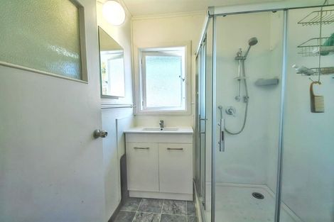 Photo of property in 7 Wilsher Crescent, Henderson, Auckland, 0612