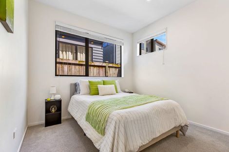 Photo of property in 42 Lockheed Street, Hobsonville, Auckland, 0618