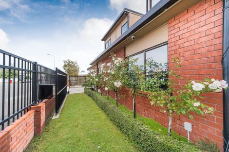 Photo of property in 19 Dahlia Street, Palmerston North, 4410