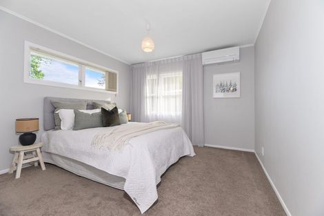 Photo of property in 42 Hereford Street, Te Atatu Peninsula, Auckland, 0610