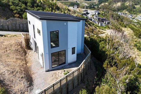 Photo of property in 24 Camber Drive, Whitby, Porirua, 5024