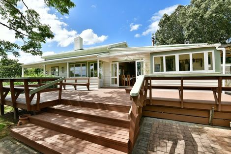 Photo of property in 2059 State Highway 16, Helensville, 0875