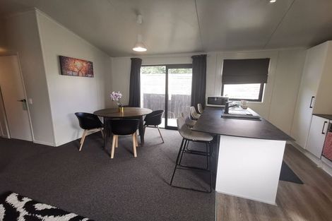 Photo of property in 8a Ngata Grove, Trentham, Upper Hutt, 5018