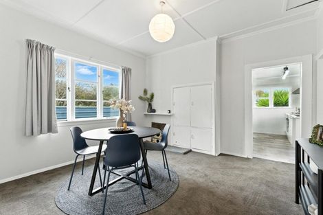 Photo of property in 9 Sydney Place, Whanganui, 4500