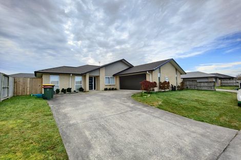 Photo of property in 24 Sylvester Crescent, Flagstaff, Hamilton, 3210