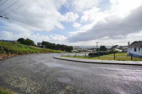 Photo of property in 50 Pearce Street, Bluff, 9814