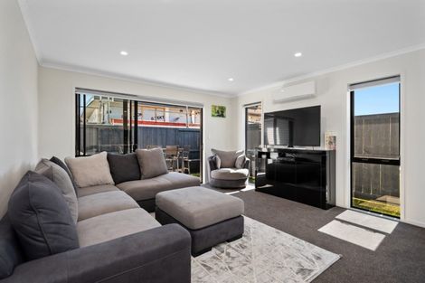 Photo of property in 12 Union Drive, Papamoa, 3118