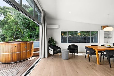 Photo of property in 37 Margaret Avenue, Havelock North, 4130