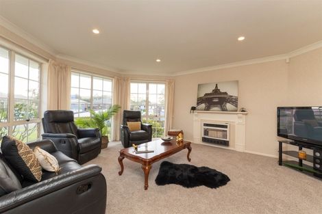 Photo of property in 71 Amberley Avenue, Highbury, Palmerston North, 4412