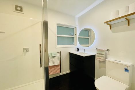 Photo of property in 5/147 Glenmore Street, Kelburn, Wellington, 6012